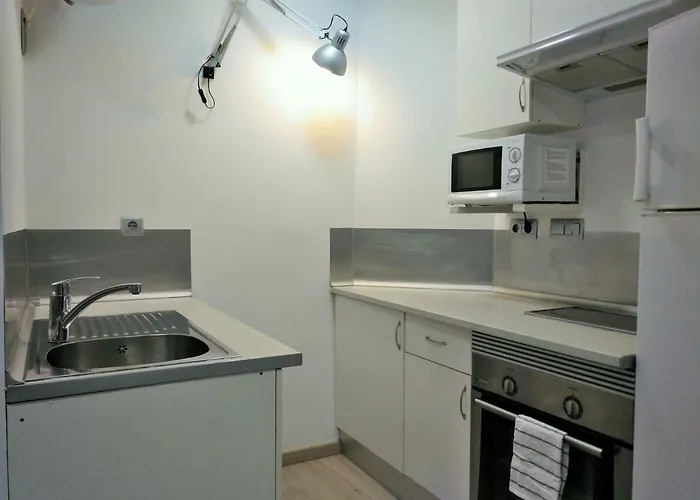 아파트 Cosy Loft In Historical Centre *